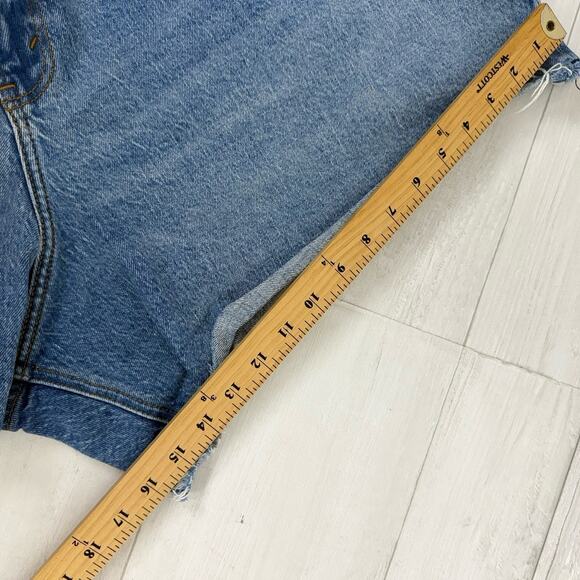 Abercrombie & Fitch The Dad Short Size 35 / 20 High Rise Curve Love Medium Wash - Picture 15 of 16